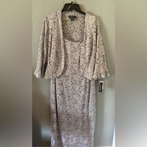 R & M Richard’s size 14W sliver dress with jacket